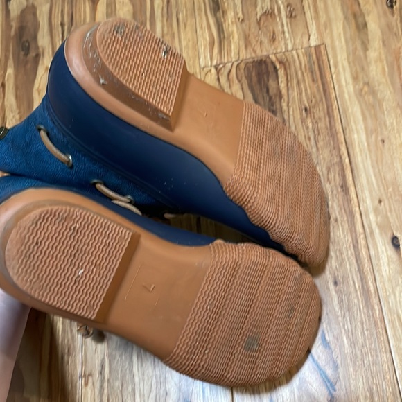 Seven7 Duck Boots - Picture 8 of 11